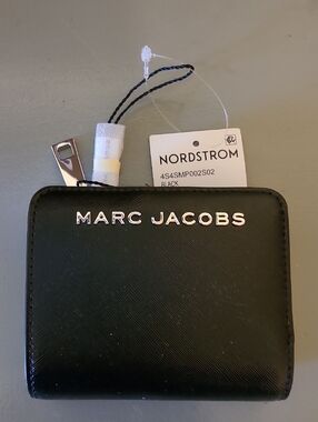 Marc Jacobs Black Zip-Around Compact Wallet with Silver Logo